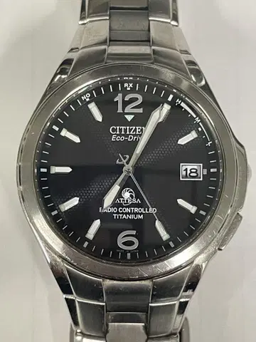 CITIZEN Eco-Drive ATTESA 전파 시계