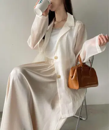 Ada. 시어 오간자 테일러드 자켓 아이보리