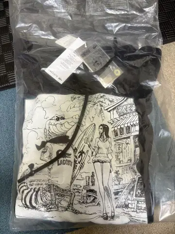라코스테 ONE PIECE 후드티