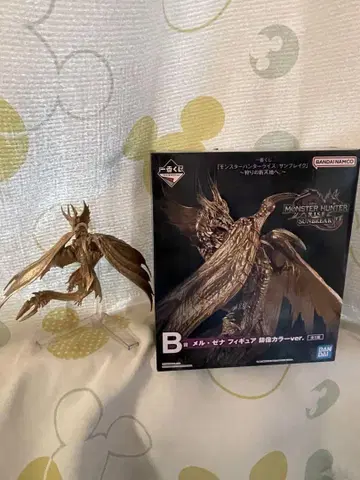 제일복권 몬스터 헌터 B상 멜제나 피규어