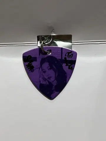 TWICE ENEMY 굿즈 피크 키링 사나