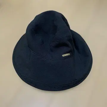 로사 블랑 햇