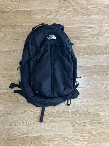 THE NORTH FACE 블랙 백팩