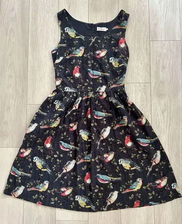 Cathkidston 새 패턴 슬리브리스 무릎 기장 원피스