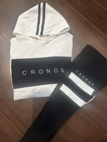 CRONOS 후드티와 팬츠 세트 38(M)