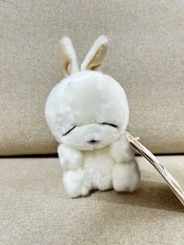 마시마로 공 체인 달린 봉제 인형