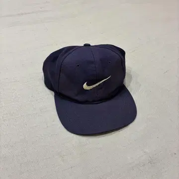 90s NIKE vintage cap 노움코어