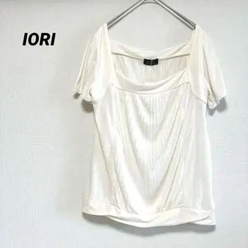 [ 미사용 새상품 ] IORI 이오리 반팔 티셔츠 아이보리 M