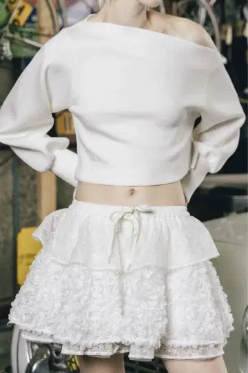 새상품 thetoe Mayfair lace skirt