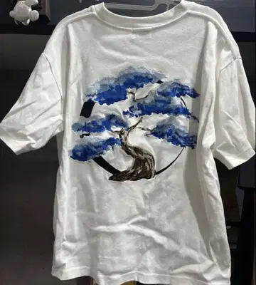 BECOME TREE 셔츠