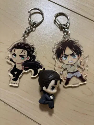 진격의 거인 엘렌 세트