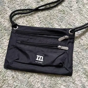 marimekko 블랙 사코슈
