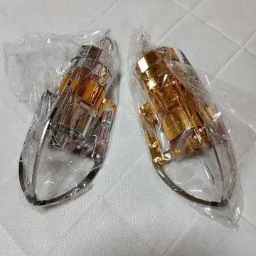 MEGA NEW 크레인 암 키링 3 카라비너 포함 오렌지(금)