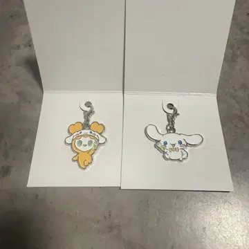 TWIC 러블리 산리오 랜덤 키링 참 지효 지브리 시나몬