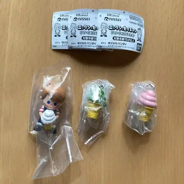 닛쿤&세이짱 모듬 컬렉션 닛쿤 피규어 소프트 아이스크림
