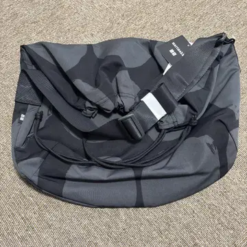 UNIQLO marimekko 숄더백