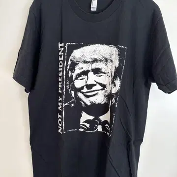 NOT MY PRESIDENT 티셔츠 M 사이즈