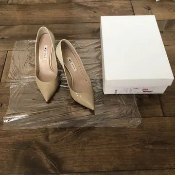 DIANA 다이애나 핑크 베이지 에나멜 그라데이션 하이힐 펌프스
