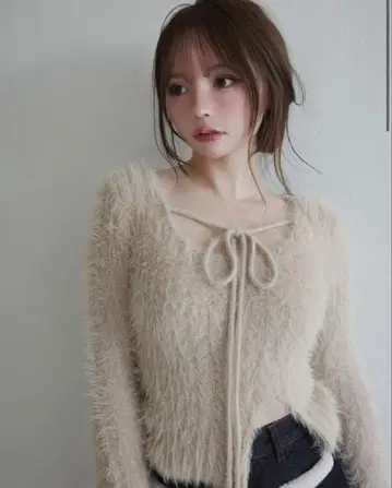 ANDMARY AM0638 Abbie 퍼 탑