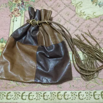 가죽 드로우 스트링 숄더백 패치워크