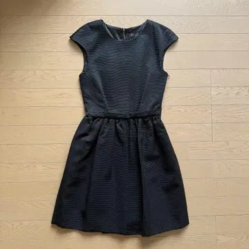 ZARA 원피스 블랙 사이즈 XS