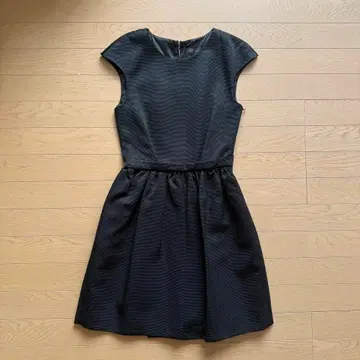 ZARA 원피스 블랙 사이즈 XS