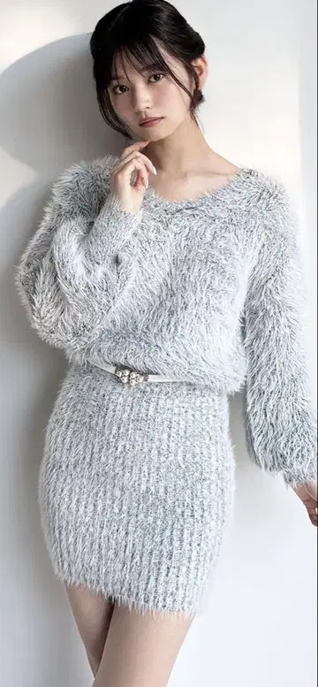 리젝시 샤기 니트 원피스 믹스 그레이