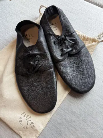 새상품 탄력 구김 없는 외날개 블랙 24cm~25cm 워셔블 가죽