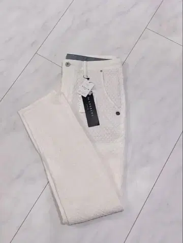 St ANDREWS 스트레치 팬츠 화이트