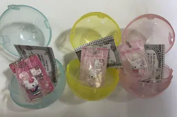 HELLO KITTY 패키지 미니어처 컬렉션 3개 세트 1