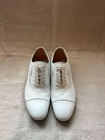 MUKAVA 일본제 화이트 가죽 레이스업 슈즈