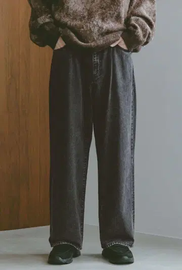 다크 그레이 와이드 데님 팬츠
