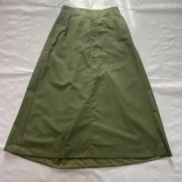 새상품급 Dickies 올리브 그린 플레어 롱 스커트