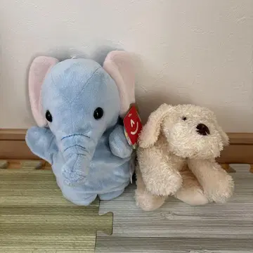파란 코끼리와 크림색 강아지 봉제 인형 세트