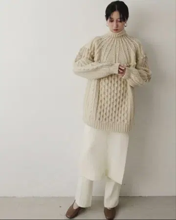 CLANE 핸드 케이블 아치 니트