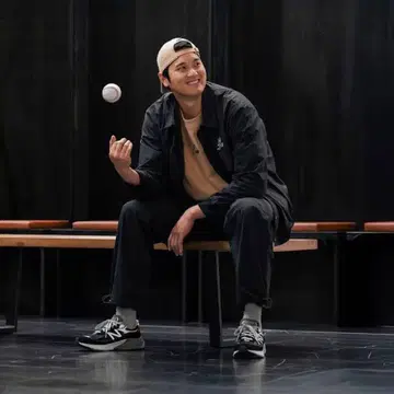 뉴발란스 오타니 쇼헤이 착용 모델 47 콜라보 자수 트윌 캡