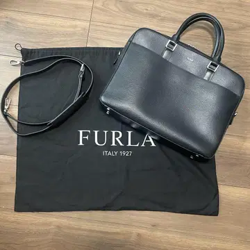새상품급 FURLA 블랙 비즈니스 백 브리프 케이스 A4