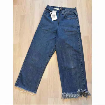 미사용 새상품 77CIRCA 기본 프린지 데님