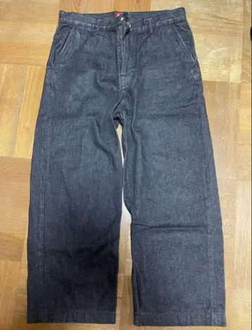 order denim pants 포커즈 칸티스 착용 배기