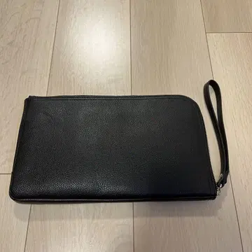 가죽 클러치백