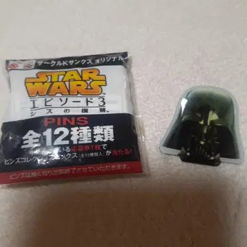 STAR WARS 시스의 복수 핀 배지