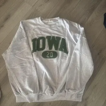 Iowa 로고 그레이 맨투맨