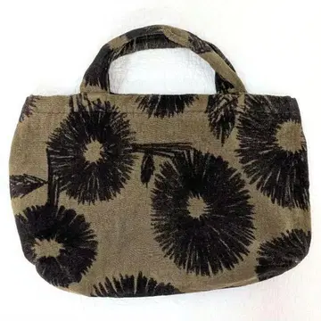 미나 페르호넨 꽃무늬 백