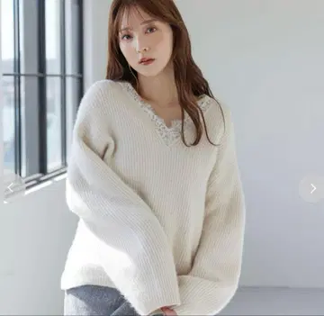 SNIDEL 스나이델 라쿤 카라 레이스 풀오버 아이보리 니트 레이스