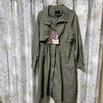시마무라 모즈 코트