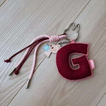 POP MART Love G 스트랩