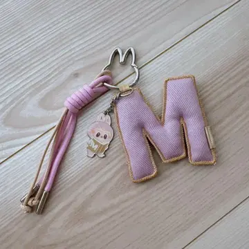 POP MART Love Pin 키링 M