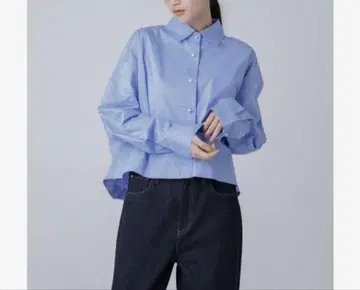 나노 유니버스 펄 버튼 크롭 셔츠