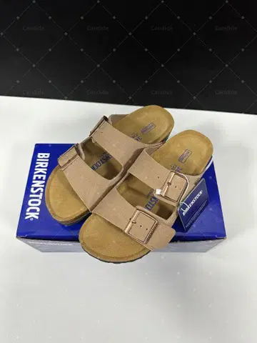 [ 새상품급 ] BIRKENSTOCK 흙색 더블 스트랩 샌들 사이즈 36