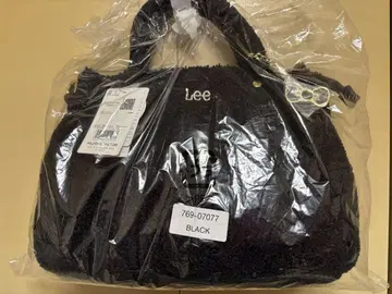 Lee 헬로키티 콜라보 백